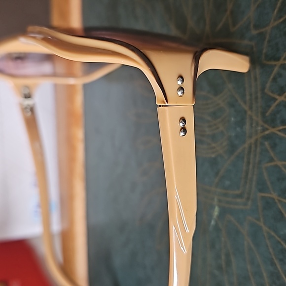 Italy Marked 70s unisex 2-tone large frame sunglasses leather case Unisex - Picture 13 of 16